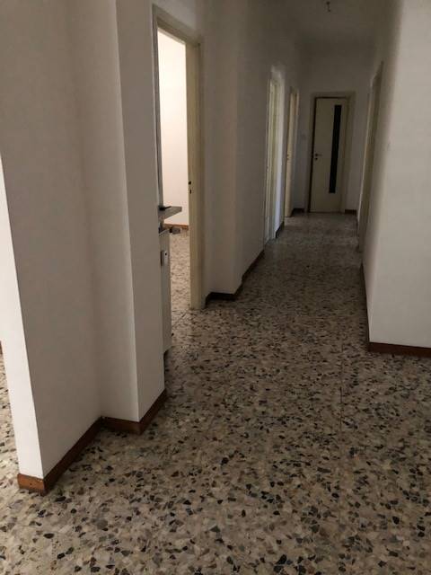 Appartamento abitabile in zona Centro-p.tta della Lega a Alessandria